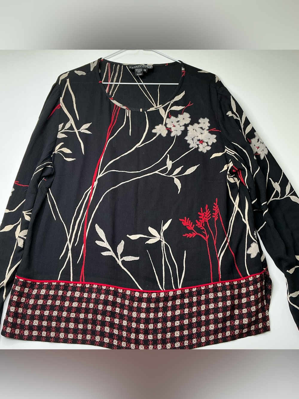 Vtg Carole Little Woman Top Black Floral Size 14 Preowned Excellent Conditions